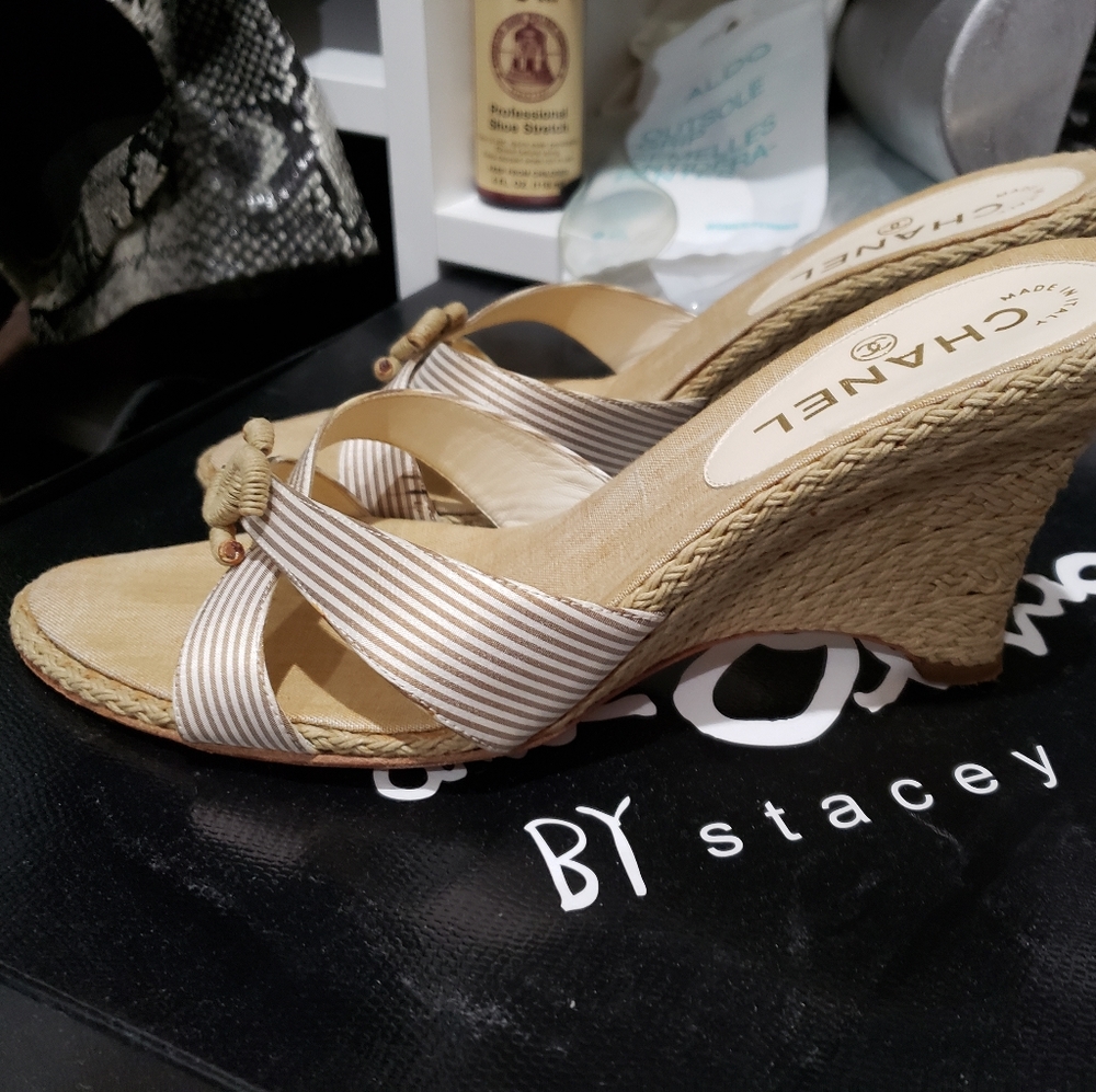 Chanel wedge summer slide 39 1/2 - Picture 2 of 3